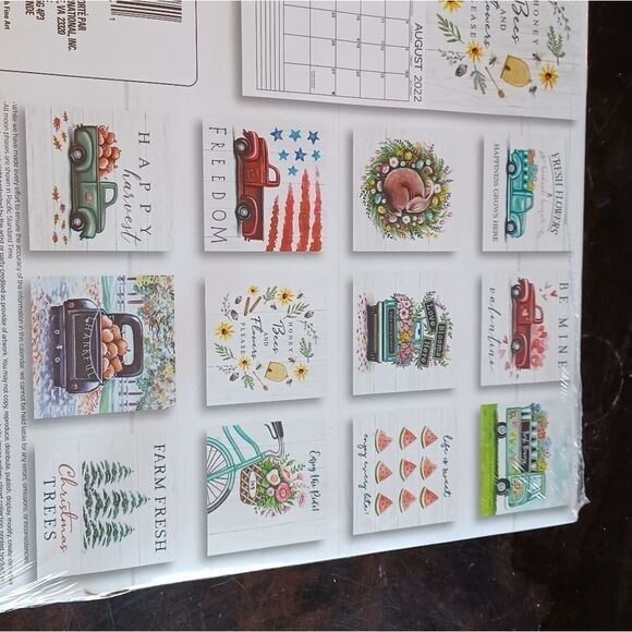 farmhouse Calendars 2022 12-Month set of 5. - Picture 7 of 7